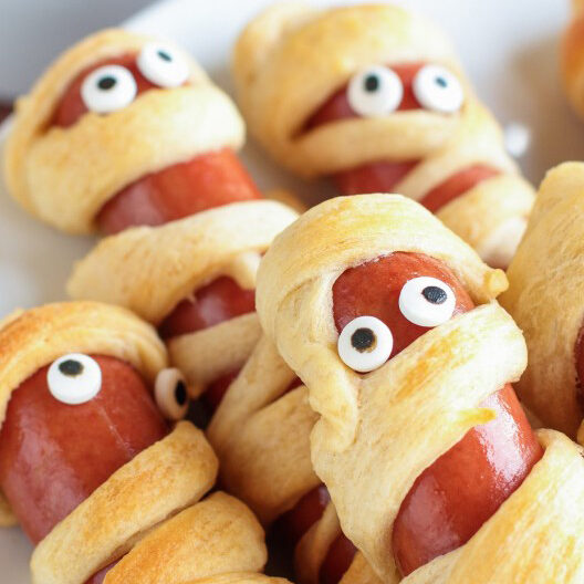 Crescent Mummy Dogs - Fischers